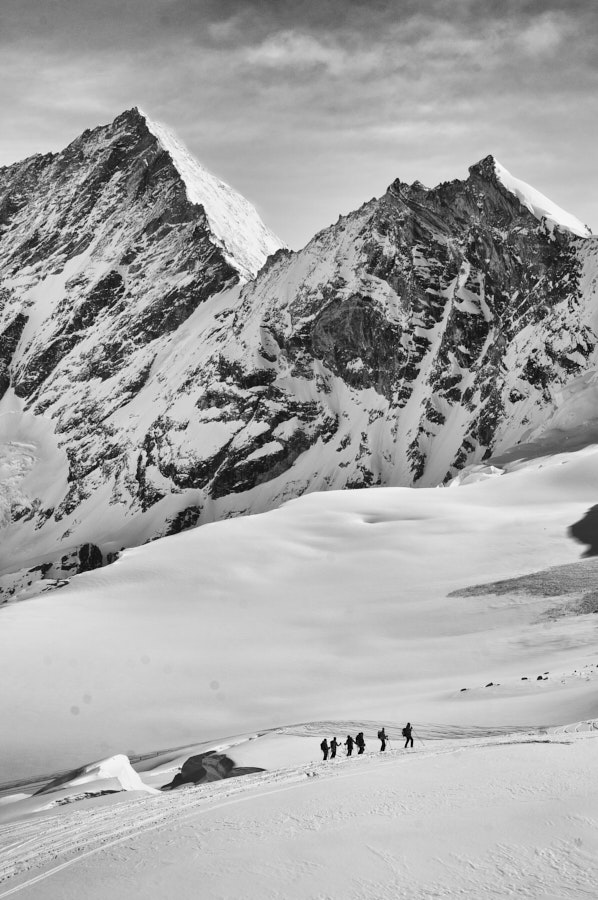 montagne en hiver avec ski-rando